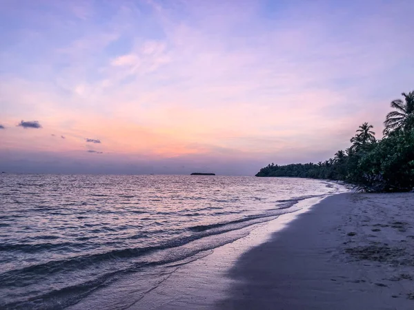 Okyanusun Fehendhoo Adası Maldivler Beautyful Günbatımı — Stok fotoğraf