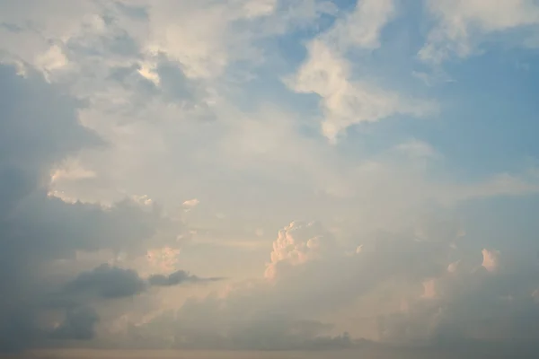 Céu Azul Fundo Com Nuvens Nascer Sol Maldivas — Fotografia de Stock