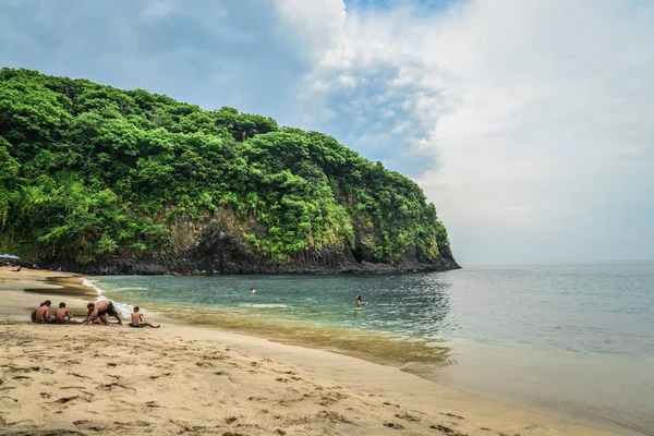 Bali Indonesië Januari 2018 Kinderen Spelen Tropisch Strand Bali Buurt — Stockfoto