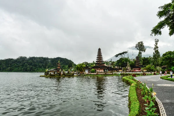 Bali Indonesien Januari 2018 Pura Ulun Danu Bratan Hinduiskt Tempel — Stockfoto