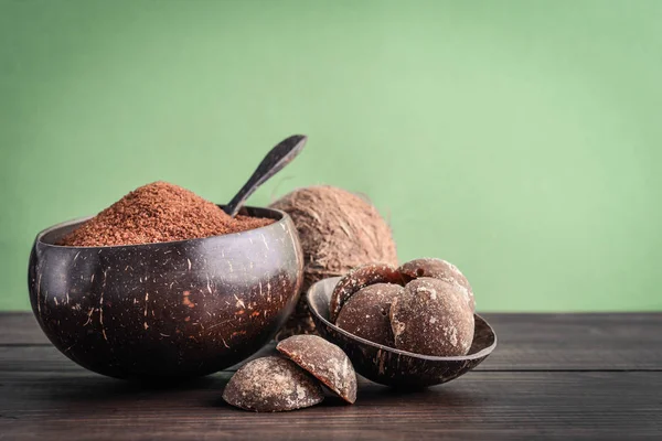 Coconut Palm Granulated Sugar Bowl Jaggery Coconut Wooden Background Closeup — Stock Photo, Image