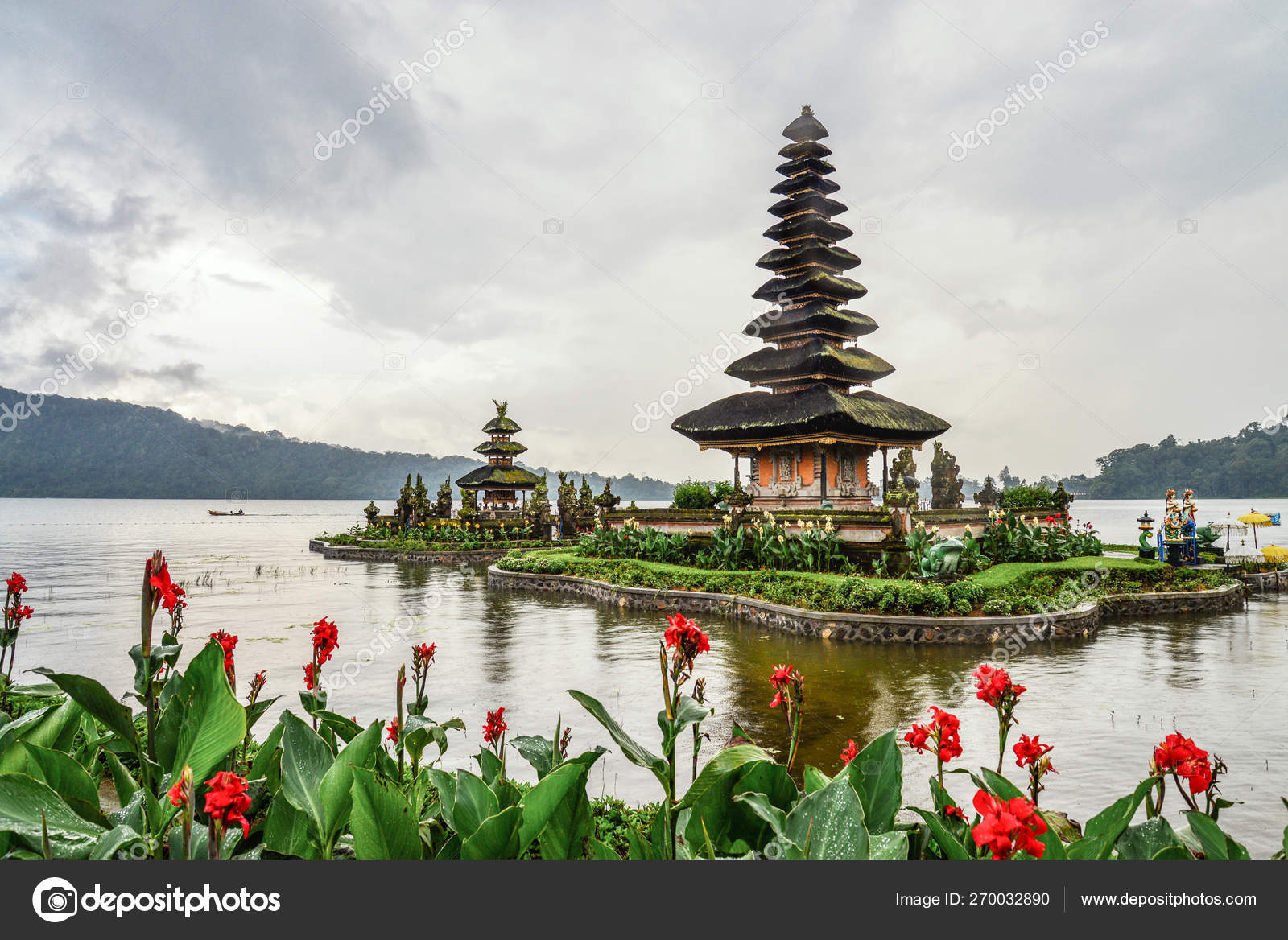 Pura Ulun Danu Bratan Temple Stock Photo C Tashka2000 270032890