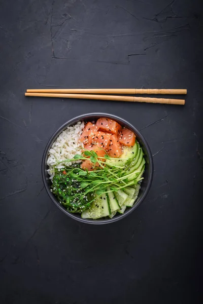 Hawaiian zalm poke kom — Stockfoto