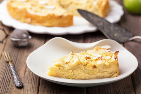 Slice Freshly Backed Apple Pie Ready Eat — Stock Photo, Image