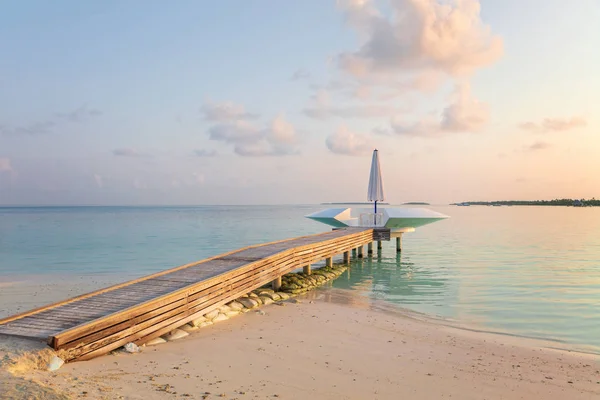 Molo Legno Pontile Resort Isola Tropicale Mattino Presto Maldive Vacanze — Foto Stock