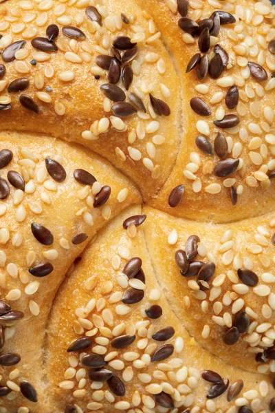 Single Bread Roll Dark Sesame Seeds Top View Close — Stock Photo, Image