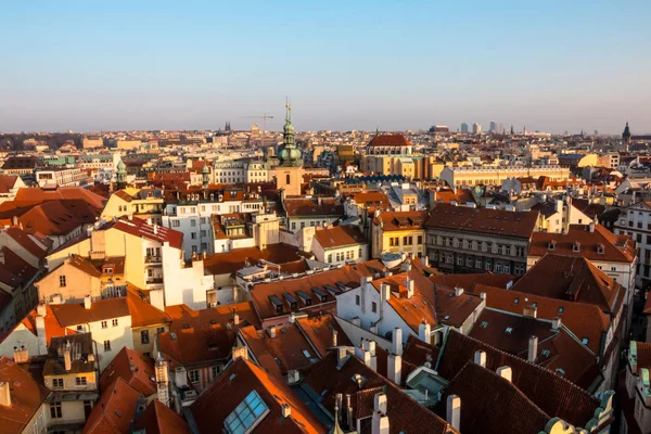 Zonsondergang in Praag. Luchtfoto — Stockfoto