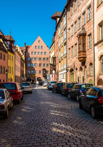 Rua no centro histórico da cidade de Nuremberga — Fotografia de Stock