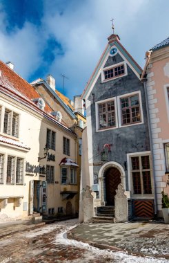 Tallinn eski kentinde ana meydan, Estonya
