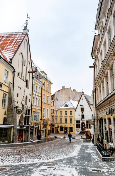 Old Town Street View i Tallinns slott Estland — Stockfoto