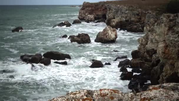 Klippiga Kusten Den Svarta Havet Bulgarien Tyulenovo — Stockvideo