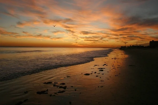 Hermoso Atardecer Rojo Playa Nueva York Brighton Beach — Foto de Stock