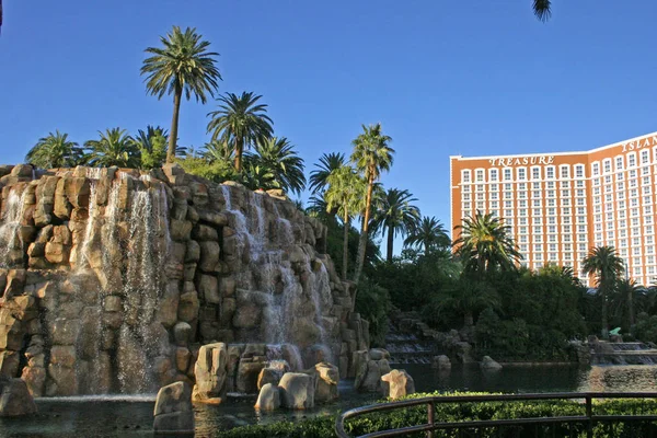 Las Vegas Eua Dezembro 2009 Cascata Cachoeiras Fontes Perto Hotel — Fotografia de Stock