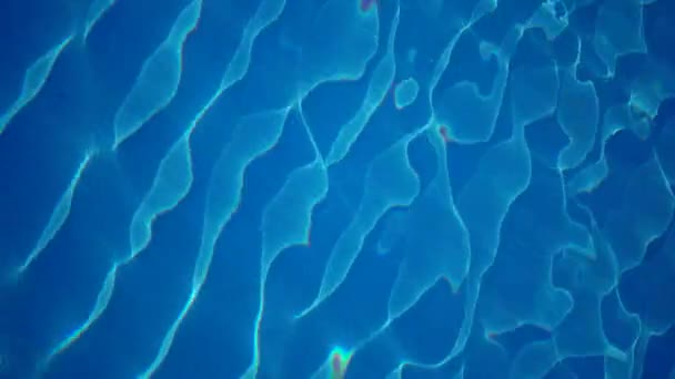 Voda Bazénu Sluneční Světlo Odráží Vlny Odraz Oslnění Sluneční Svit — Stock video