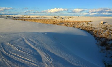 Alçıtaşı kum tepeleri, Beyaz Kumlar Ulusal Anıtı, New Mexico, ABD