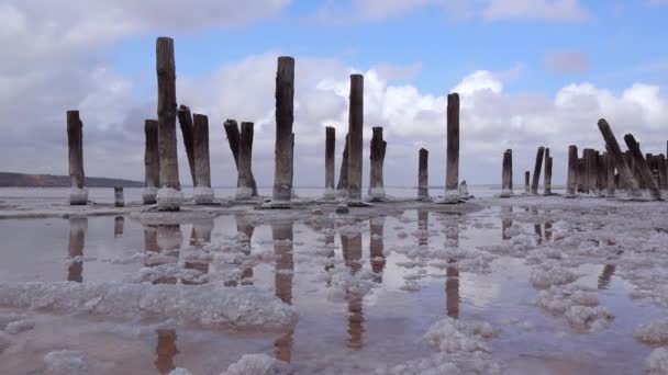 Drying Kuyalnik Estuary Salt Crystals Wooden Pillars Old 18Th Century — Stock Video