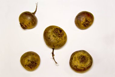 Pancar beyaz arka planda taze temizlenmez