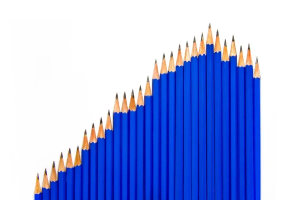 Tužky jsou jednoduché, v modré barvě na bílém pozadí s výhledem z vrcholu — Stock fotografie