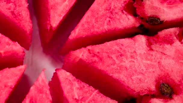 Video Loops Triangular Slices Watermelon Rotate Front Camera — Stock Video