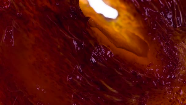 Miąższ Zgnieciony Dojrzały Persimmon Plastry Kawałki Persimmon Ściśnięte Zgniecione Zbliżenie — Wideo stockowe