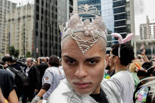 巴西圣保罗 2018年6月3日 在第二十二 Lgbti 自豪感游行中 一位身份不明的男子在庆祝同性恋 双性恋和变性文化 — 图库照片