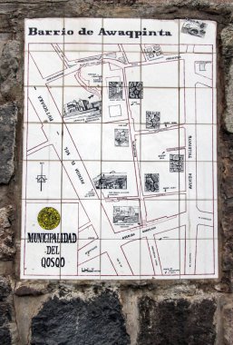 Cuzco, Peru tarihi merkezinde bir koloni sokak tabelası detay.