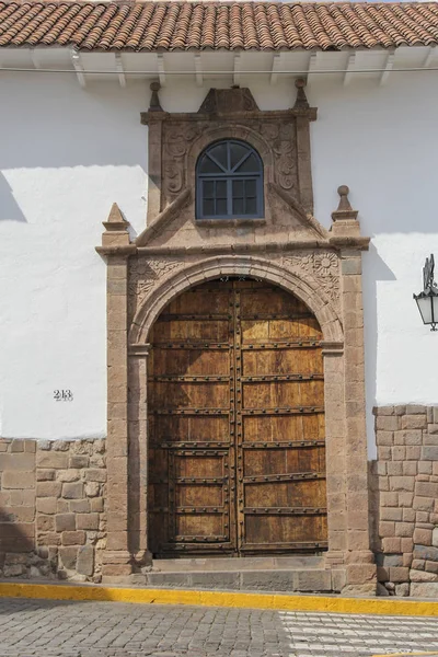 Detail Einer Alten Katholischen Kirchenfassade Cuzco Peru Alte Tür — Stockfoto