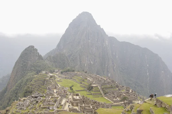 View Machu Pichuu Cloudy Day Cuzco Peru Stones Carved Perfect — Stock Photo, Image