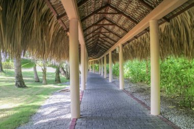 Beach resort geçit elişi çatı detay: Caribbean