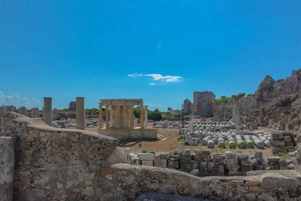 Las Ruinas Antigua Ciudad Romana Side Turquía Los Restos Edificios — Foto de Stock