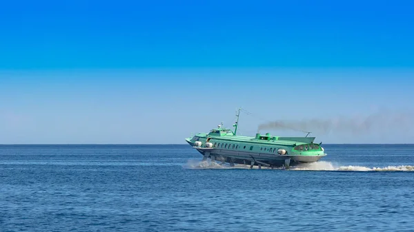 Hydrofoil Meteor Comet Lake Onega Ship Moves Surface Lake Cloud — Stock Photo, Image