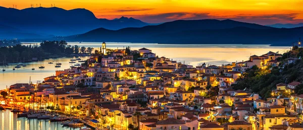 Poros por la noche, Grecia — Foto de Stock