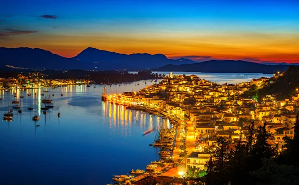 Greckie Miasto Poros Nocą Grecja — Zdjęcie stockowe