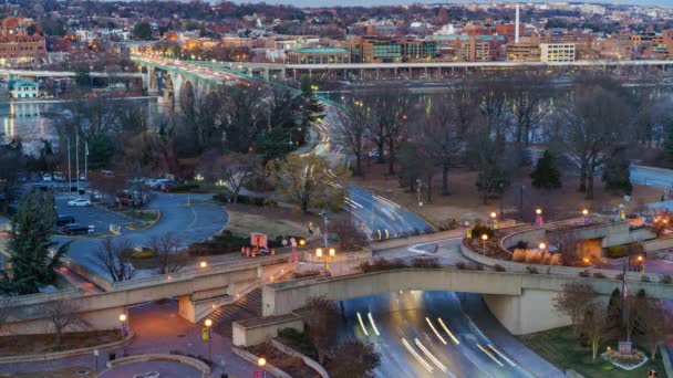 Puente clave por la noche en Washington DC — Vídeos de Stock