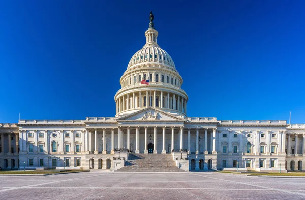 Capitole des États-Unis au soleil — Photo