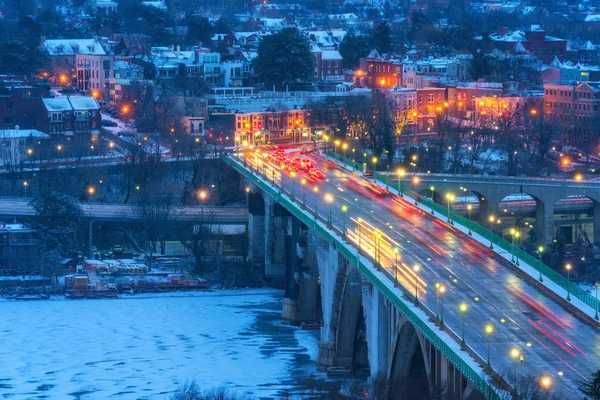 Anahtar kış dawn, Washington Dc köprü — Stok fotoğraf