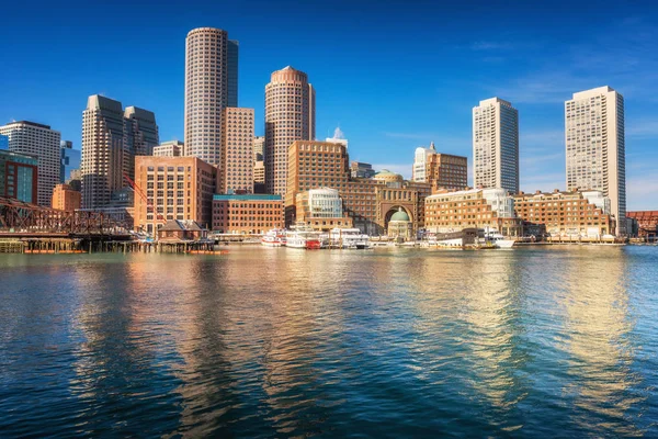 Boston belvárosában napkeltekor — Stock Fotó