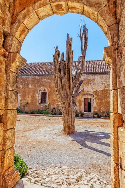 Dried Tree Arch Old Monastery Arkadi Monastery Crete Greece — Stock Photo, Image