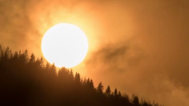 Der Sonne Zeitraffer Bei Sonnenuntergang Folgen — Stockvideo