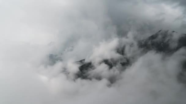 Облака Горах Временной Промежуток — стоковое видео