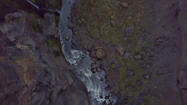 Voo Acima Desfiladeiro Rio Escuro — Vídeo de Stock
