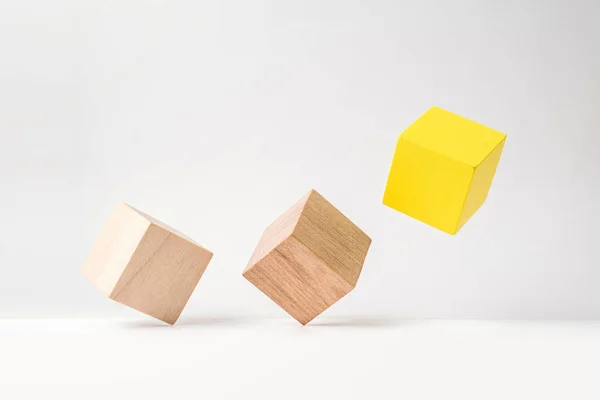 Concepto Negocio Diseño Cubo Madera Real Geométrico Abstracto Con Diseño — Foto de Stock