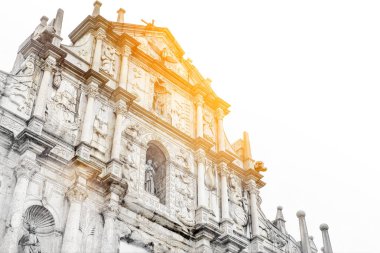 Asya kültür kavramı - ışık Harabeleri St.Paul Kilisesi görünümünü dramatik güneş ile bakılması, ünlü simge ve Dünya Kültür Mirası Merkezi Makao/Macau, Çin. Mix elle çizilmiş kroki çizim
