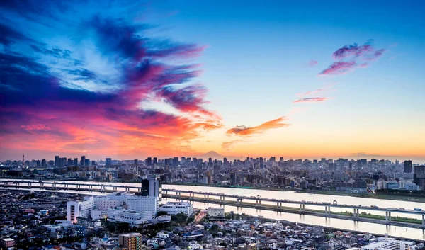 Kültür Kavramı Panoramik Modern Şehir Manzarası Kuş Hava Bakışı Dağ — Stok fotoğraf