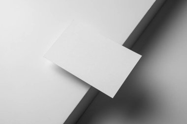 Beyaz arka planda kopya alanı olan kartvizit 