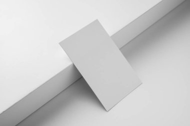 Beyaz arka planda kopya alanı olan kartvizit 