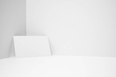 Mockup için beyaz arka planda boş kartvizit.