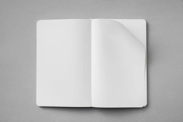 Concepto Diseño Vista Superior Del Cuaderno Blanco Con Blanco Abierto —  Fotos de Stock