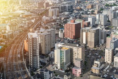 Gayrimenkul ve kurumsal inşaat için Asya iş konsepti - Miyagi Sendai panoramik modern şehir silueti havadan görünümü, Japonya.