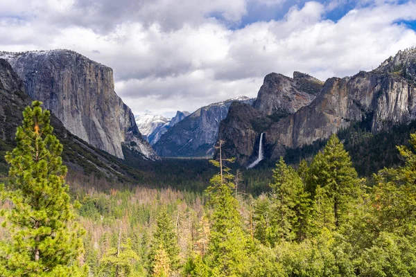 Vista Del Túnel Del Parque Nacional Yosemite California San Francisco —  Fotos de Stock